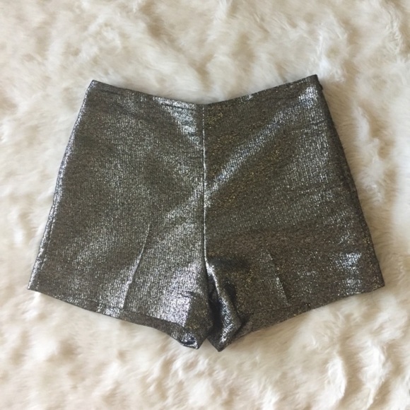 DVF Gold Metallic Simca High Rise Mini Sorts, 4 - Picture 4 of 8